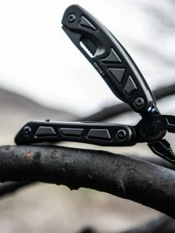 Coast Products Coast® LED155 Dual LED Multi-Tool 5 Coast Products Coast® LED155 Dual LED Multi-Tool