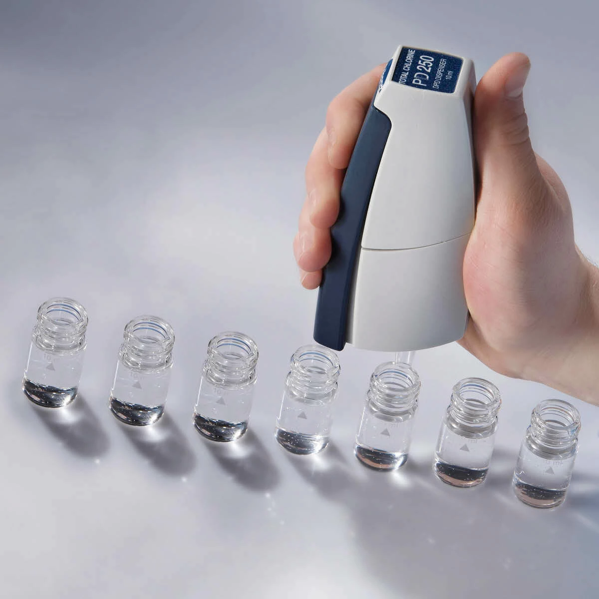 Lovibond Vario PD250 10 Ml DPD Free Chlorine Powder Dispenser Set Water Testing Supplies 3 Lovibond Vario PD250 10 Ml DPD Free Chlorine Powder Dispenser Set Water Testing Supplies