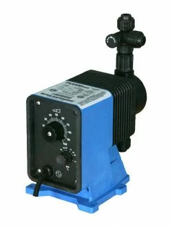 Chemical Metering Pumps Pulsafeeder Series C Plus Chemical Metering Pump | 24 GPD | 80 PSI