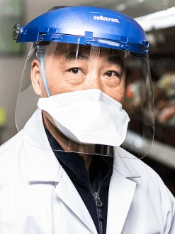 Sellstrom Single Crown Face Shield With Window And Ratcheting Headgear - Uncoated 8 Sellstrom Single Crown Face Shield With Window And Ratcheting Headgear - Uncoated